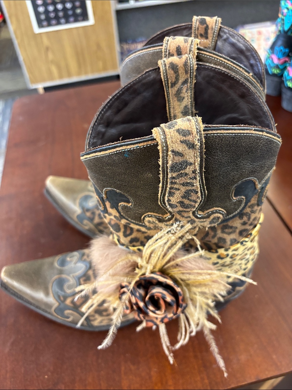 Lane Leopard Accent Cowgirl Boots with Floral Feather Detail Size 9